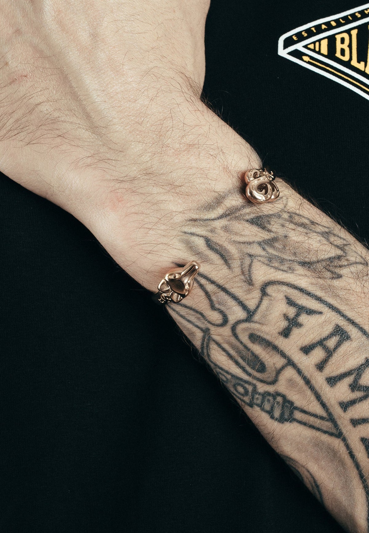 Ferus Bangle Bracelet Rose Gold