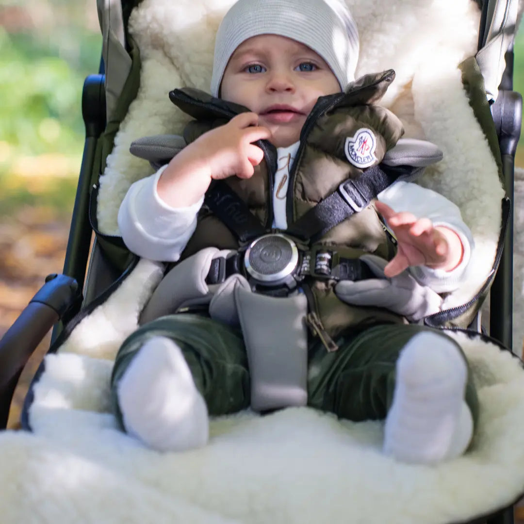 Winter footmuff, water-repellent, with merino wool lining - stroller