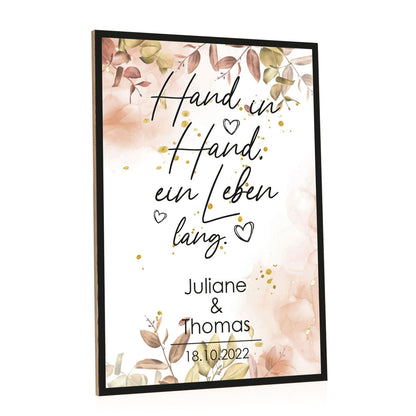 Holzschild Hand in Hand mit Namen & Datum