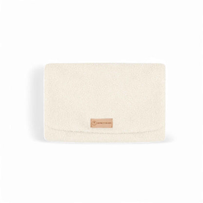 Wickelunterlage Teddystoff Bouclé – praktische Windeltasche für unterwegs