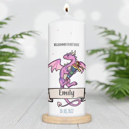 Große Kerze "Drache" mit Namen und Datum zur Einschulung
