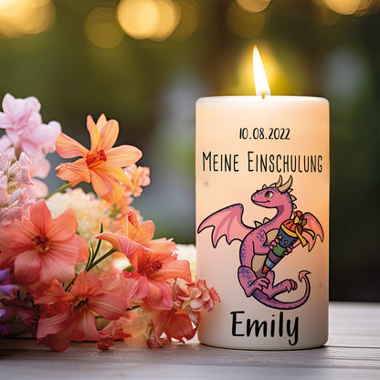 Kleine Kerze "Drache" mit Namen und Datum zur Einschulung