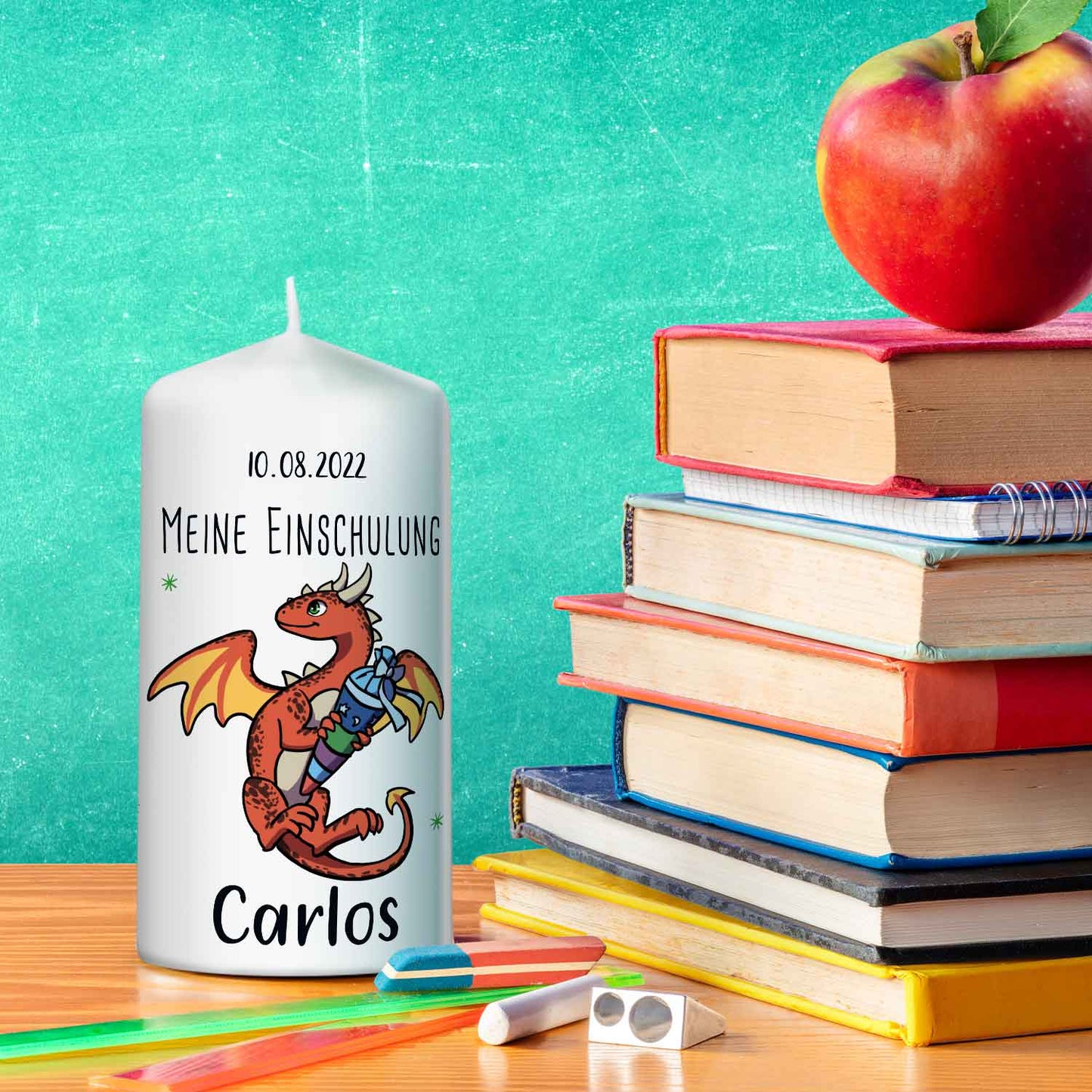 Kleine Kerze "Drache" mit Namen und Datum zur Einschulung
