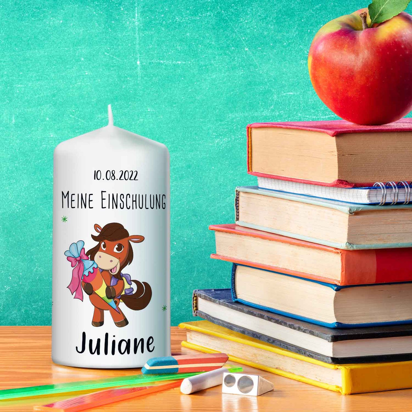 Kleine Kerze "Pferde" mit Namen & Datum zur Einschulung