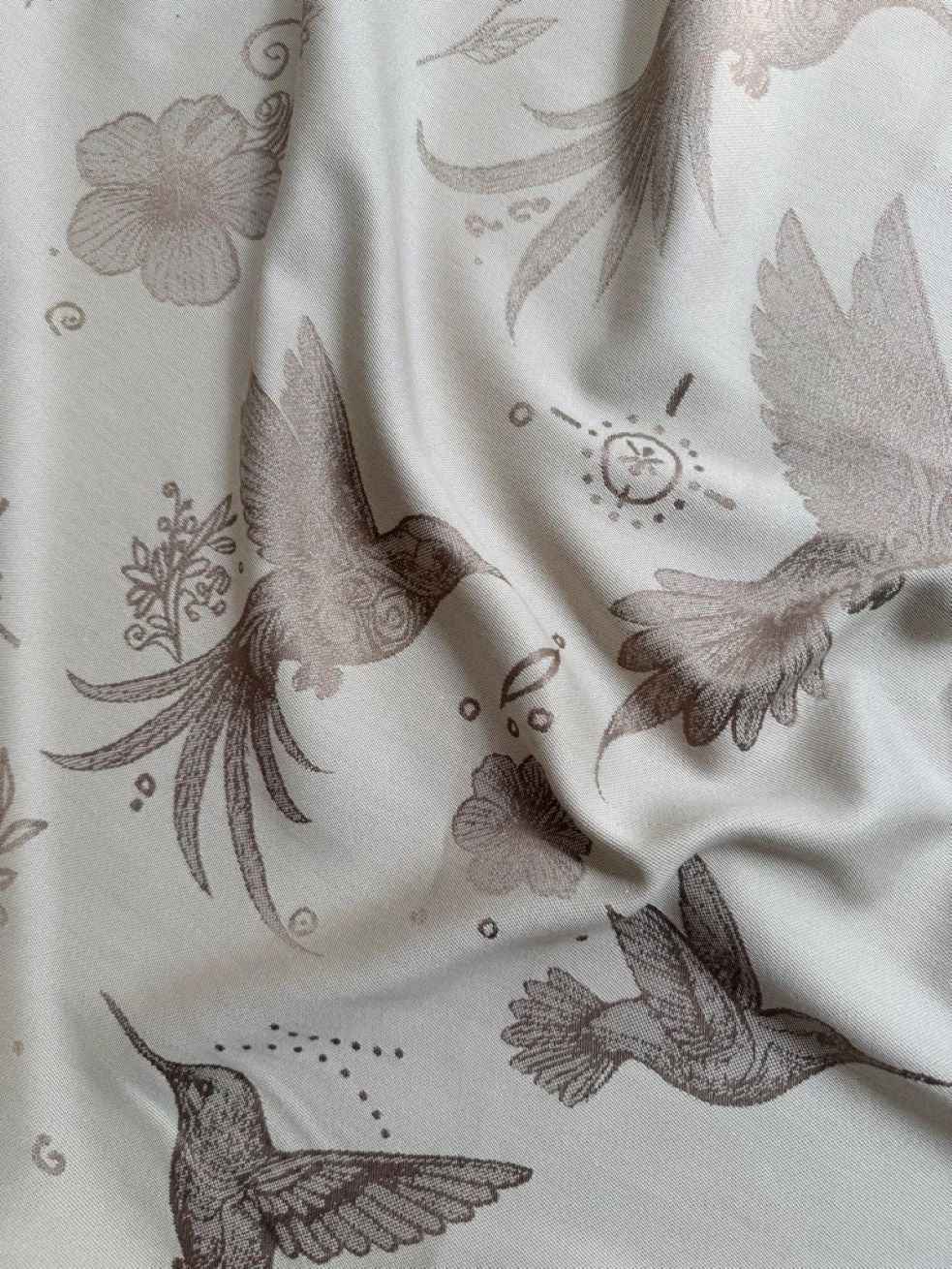 TragetuchKolibri Noa Arino