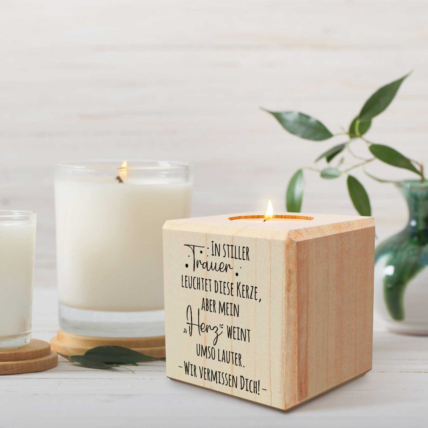 Trauerlicht - Teelichthalter mit Gravur aus Holz - Grabschmuck