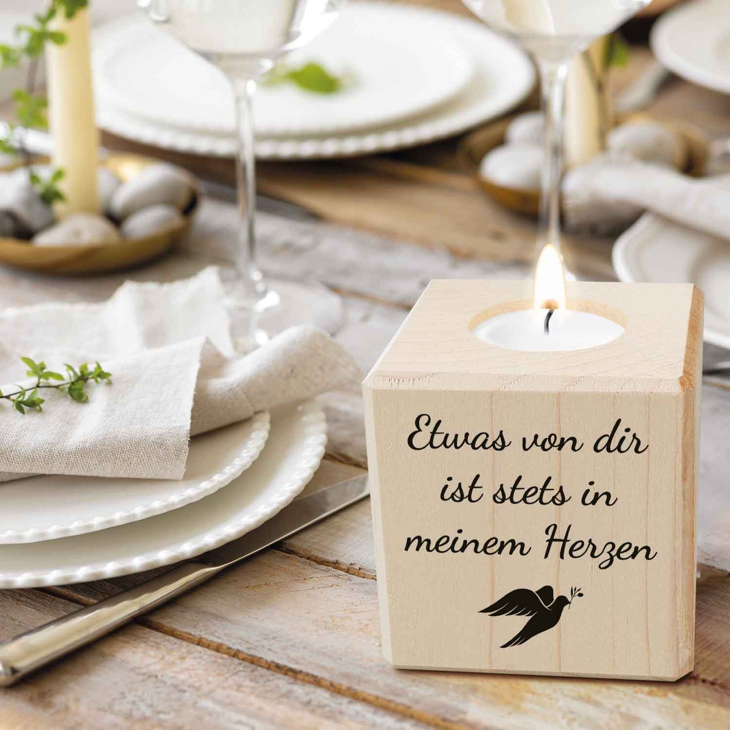 Trauerlicht - Teelichthalter mit Gravur aus Holz - Grabschmuck