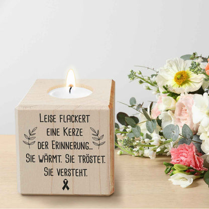 Trauerlicht - Teelichthalter mit Gravur aus Holz - Grabschmuck