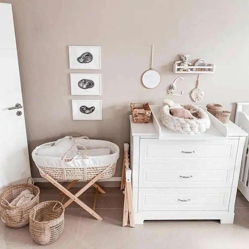 Moseskorb Weidengeflecht – handgeflochten, mit Matratze District for Kids