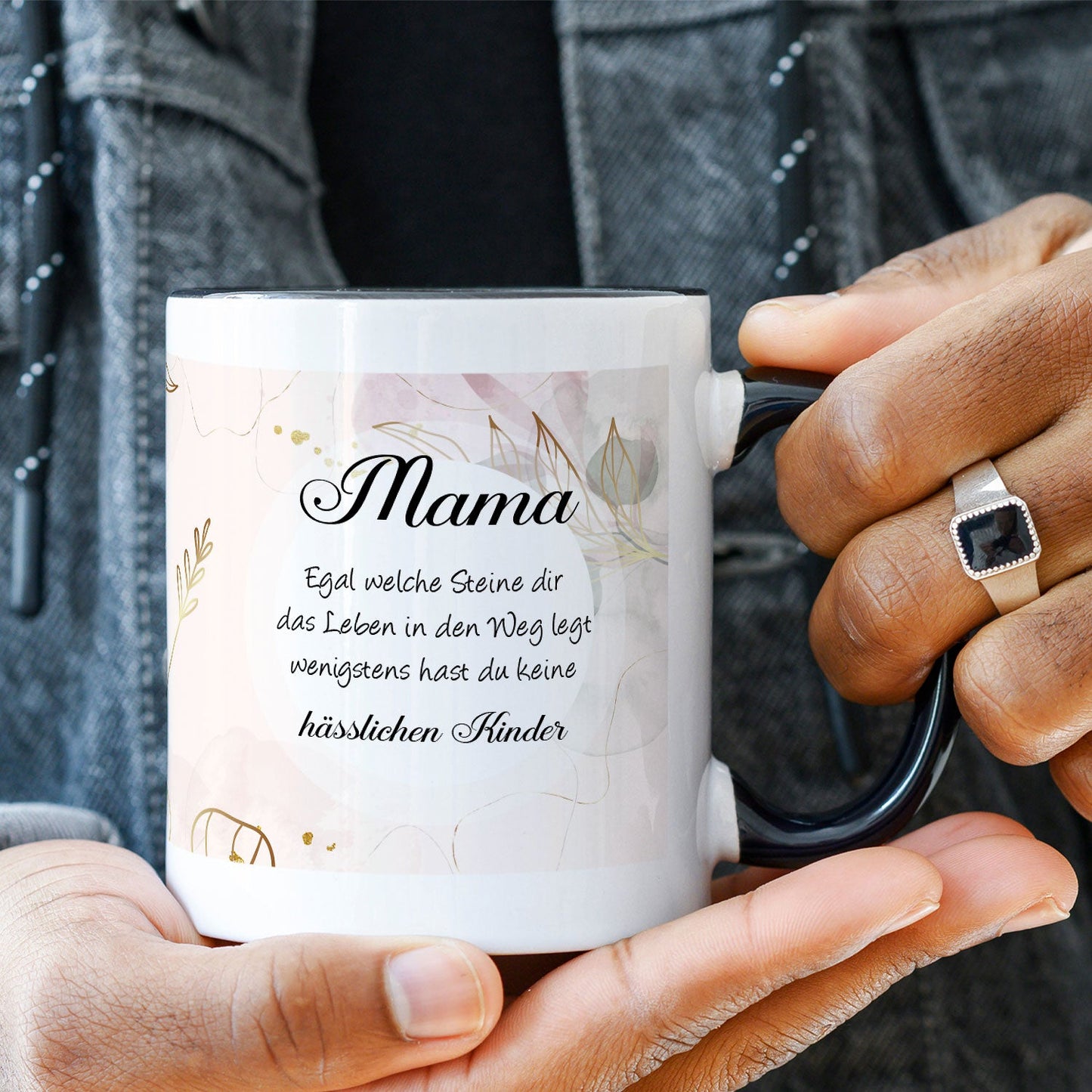 Bedruckte Tasse mit Spruch Mama wenigstens hast du keine hässlichen Kinder