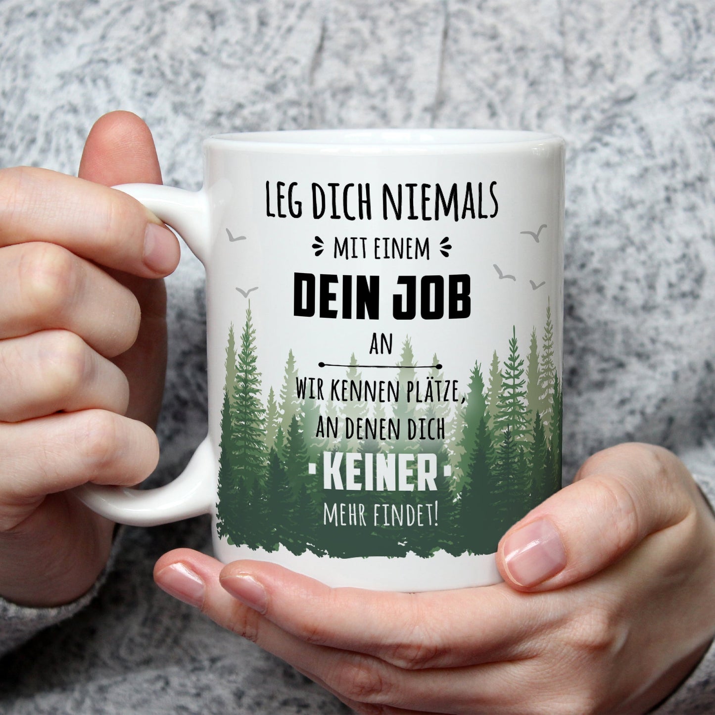 Bedruckte Tasse mit Spruch Leg dich niemals mit mir an