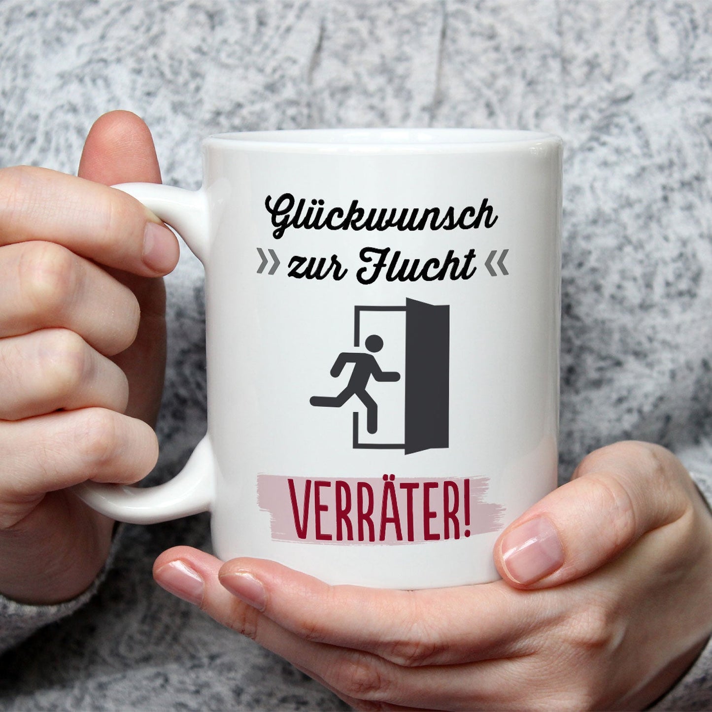 Bedruckte Tasse mit Spruch Glückwunsch zur Flucht