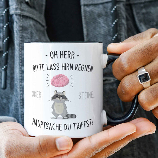 Bedruckte Tasse mit Spruch Herr lass Hirn regnen!