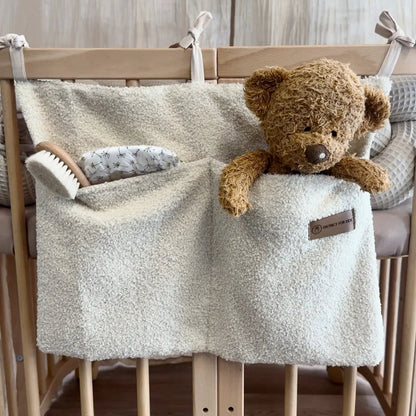 Organizer Bouclé - Ordnung am Babybett