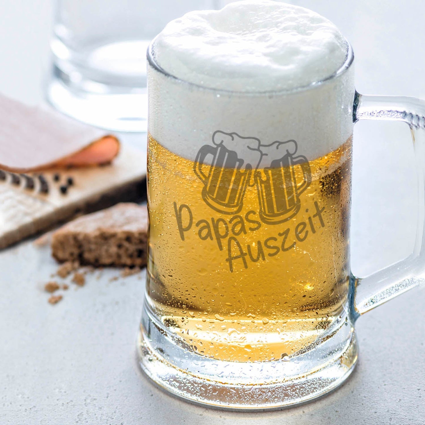 Montana Bierkrug mit Gravur "Papas Auszeit"