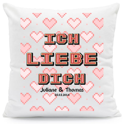 Bedrucktes Kissen mit Motiv "Pixel Heart"