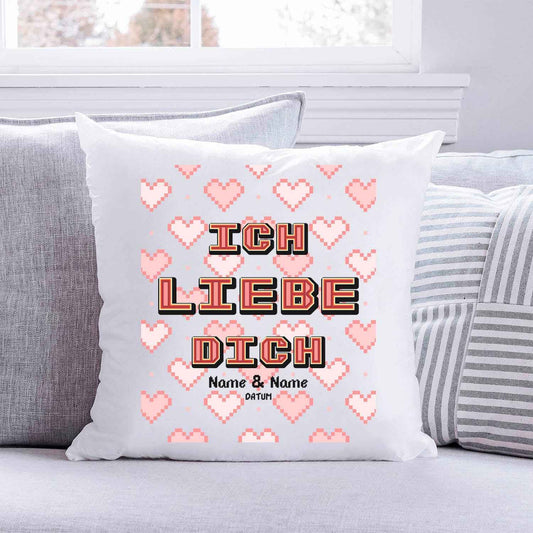 Bedrucktes Kissen mit Motiv "Pixel Heart"