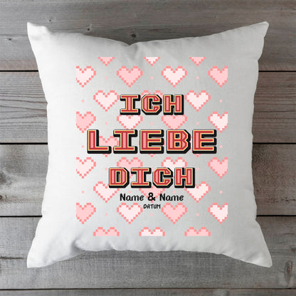 Bedrucktes Kissen mit Motiv "Pixel Heart"