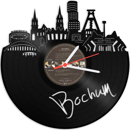 Wanduhr aus Vinyl Skyline mit Deiner Stadt
