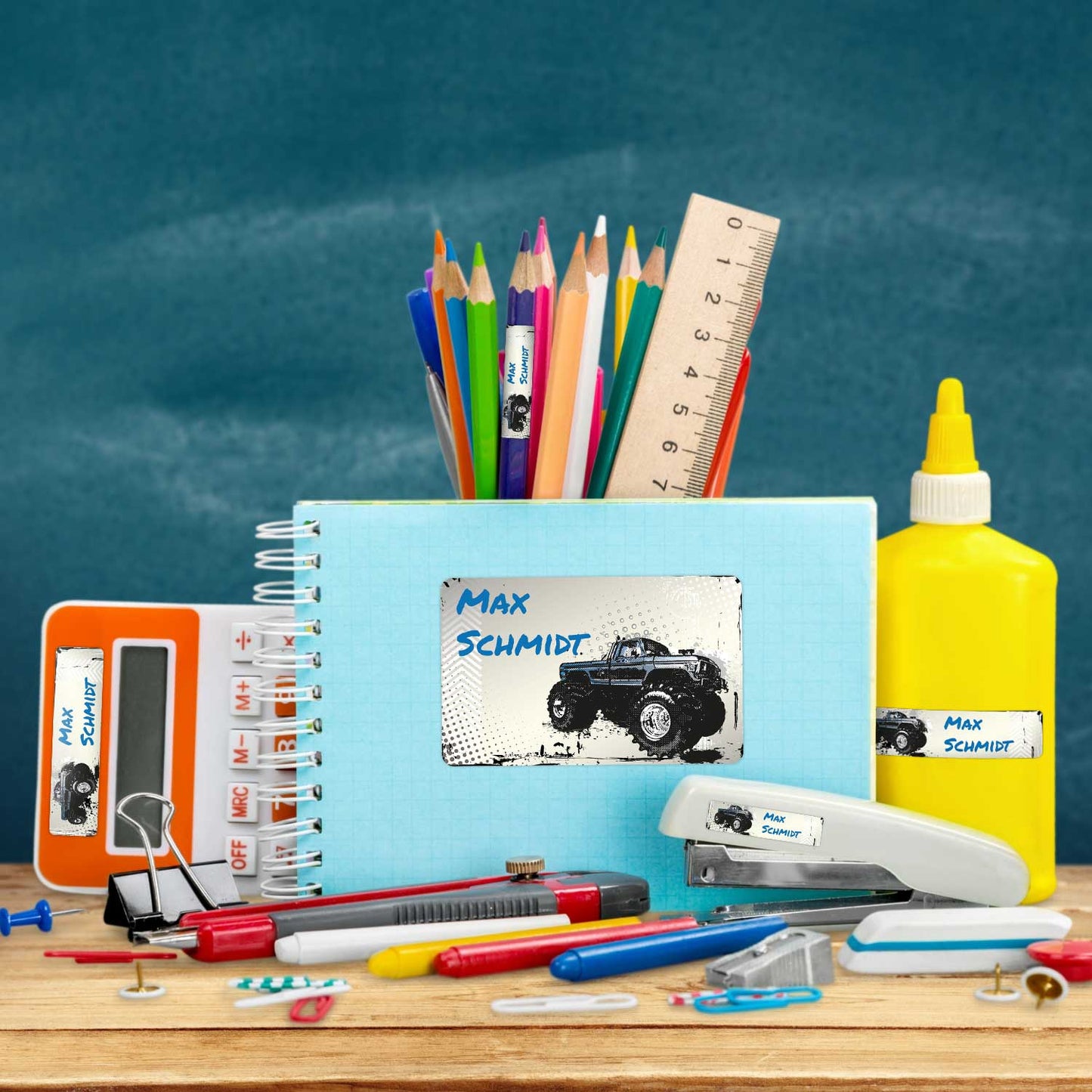 Schuletiketten mit Namen - Monstertruck Design - 100 Aufkleber in verschiedenen Größen