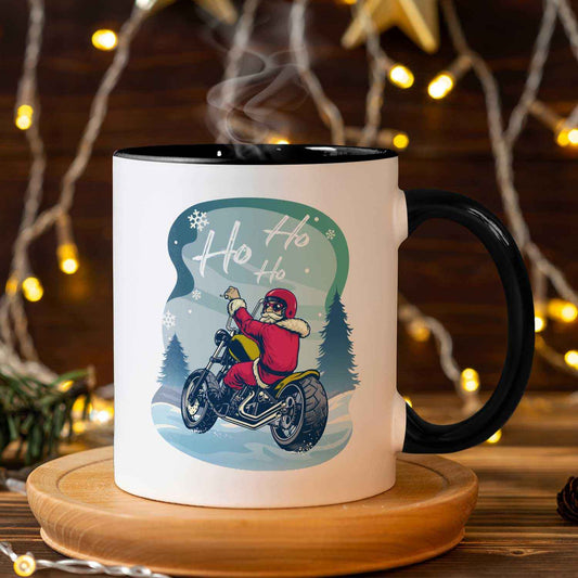Bedruckte Tasse mit Weihnachtsmotiv im Cool Santa Design