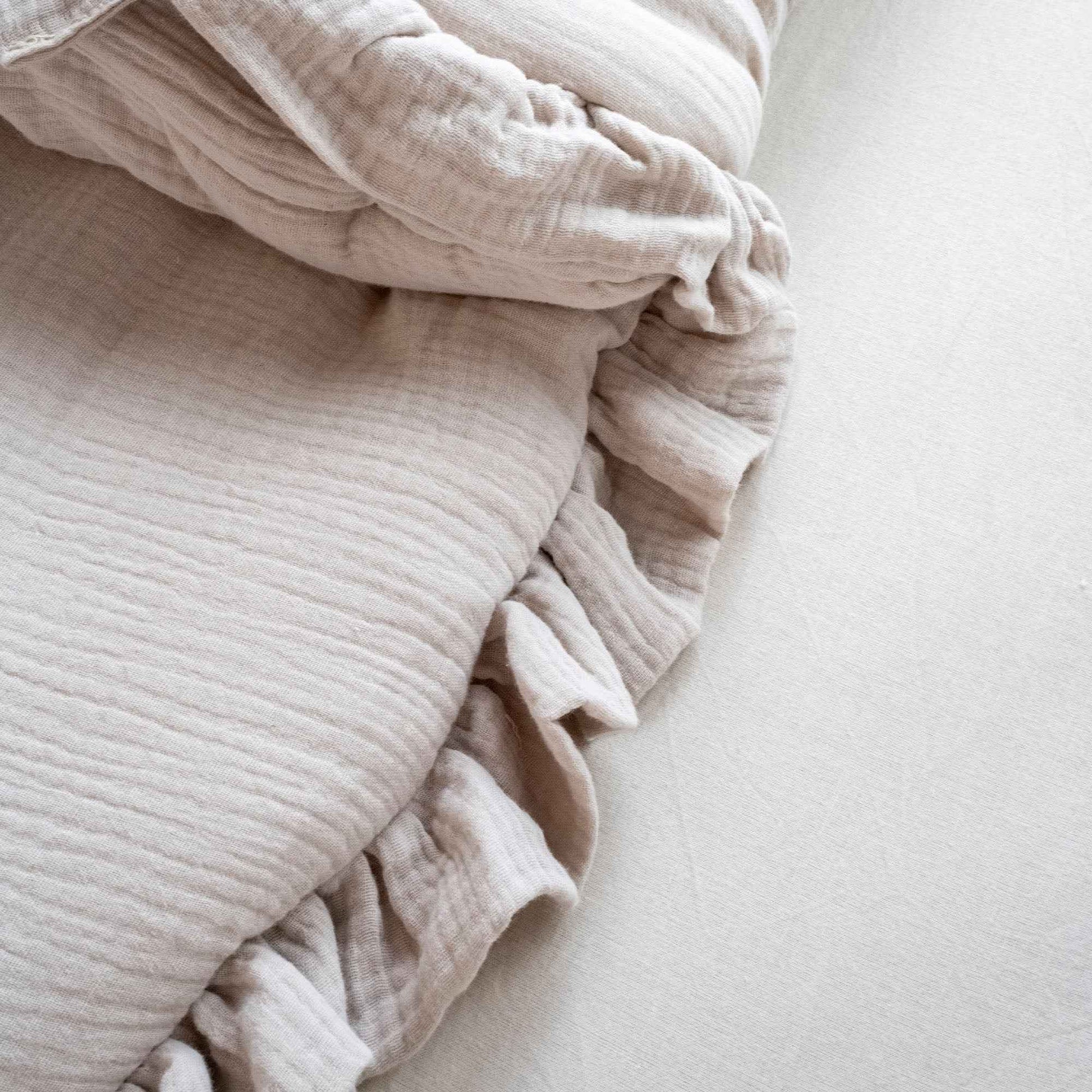 Babyschlafsack Cuddly Musselin mit Schleifen - ganzjähriger Puckschlafsack