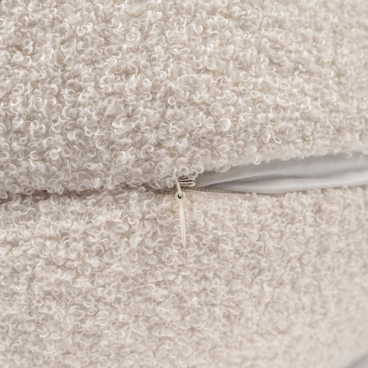 Stillkissen XXL Bouclé – ergonomisch & kuschelig