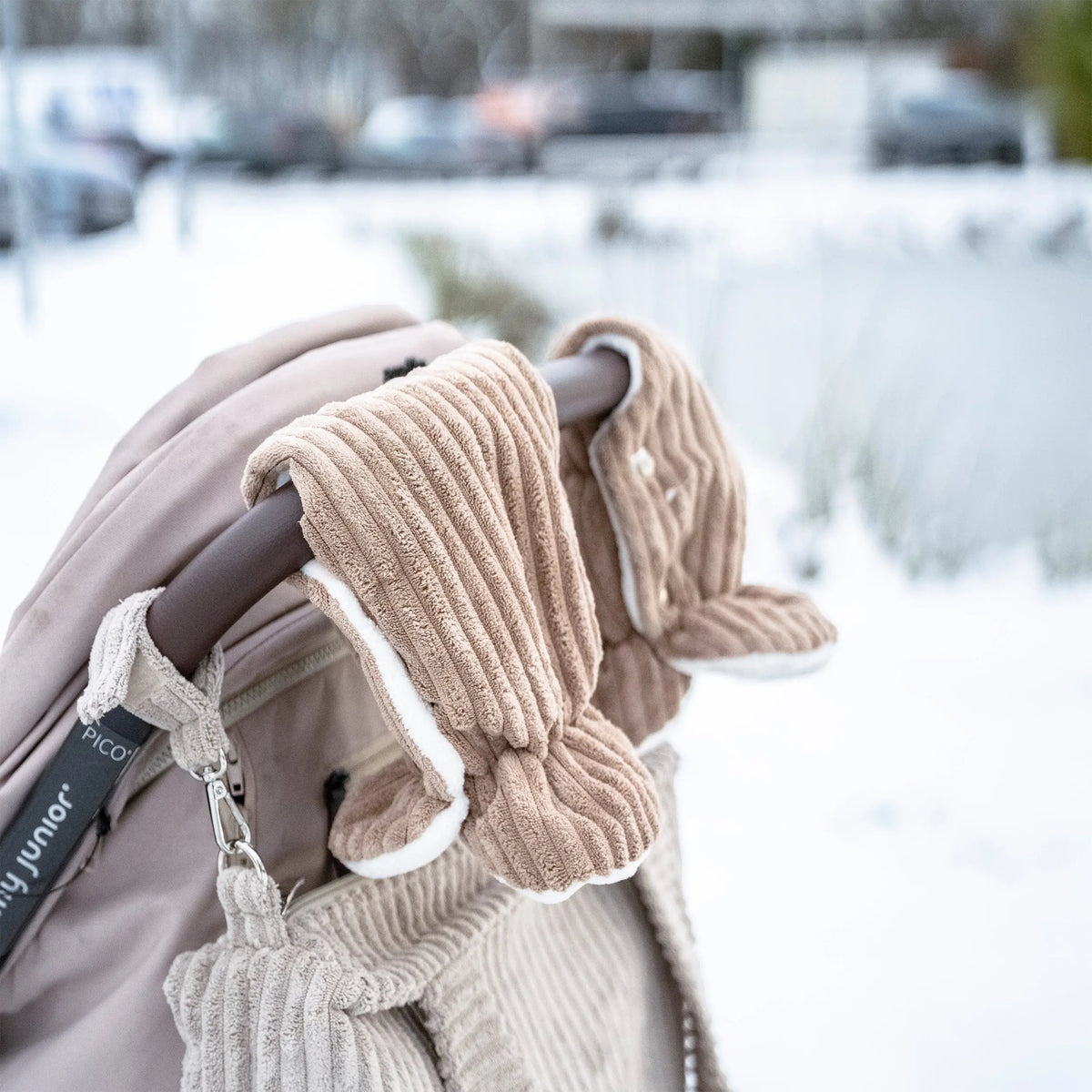 Kinderwagen-Handschuhe Cord – warm & stilvoll