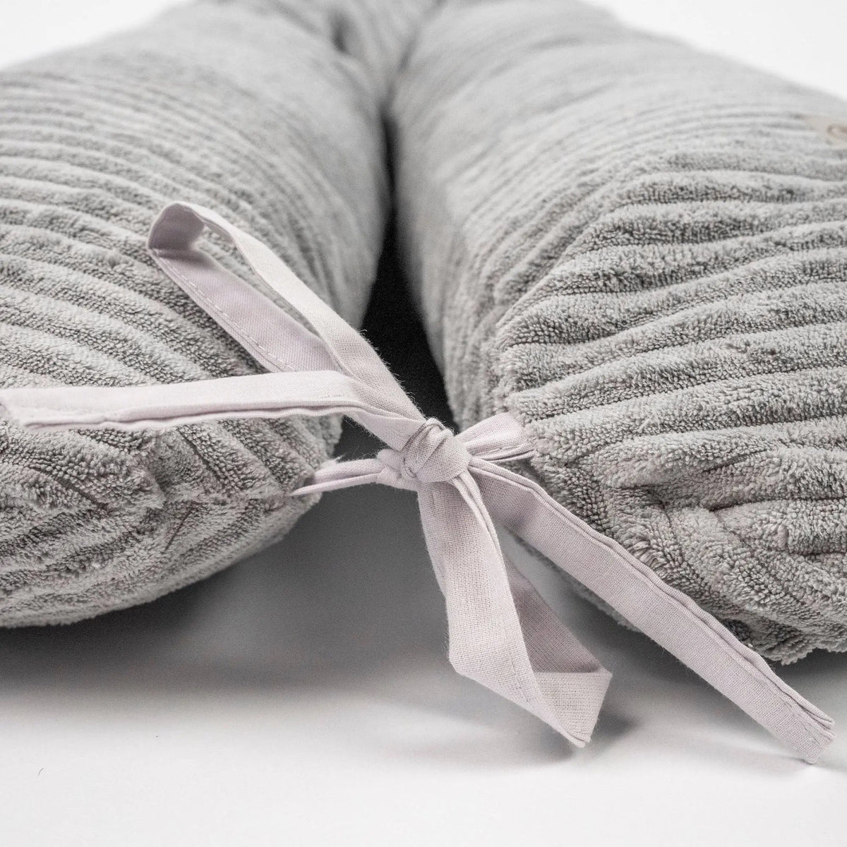 Stillkissen Cord XXL –  ergonomisch & stilvoll