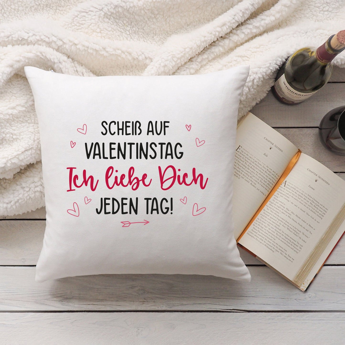Bedrucktes Kissen mit Spruch Scheiß auf Valentinstag