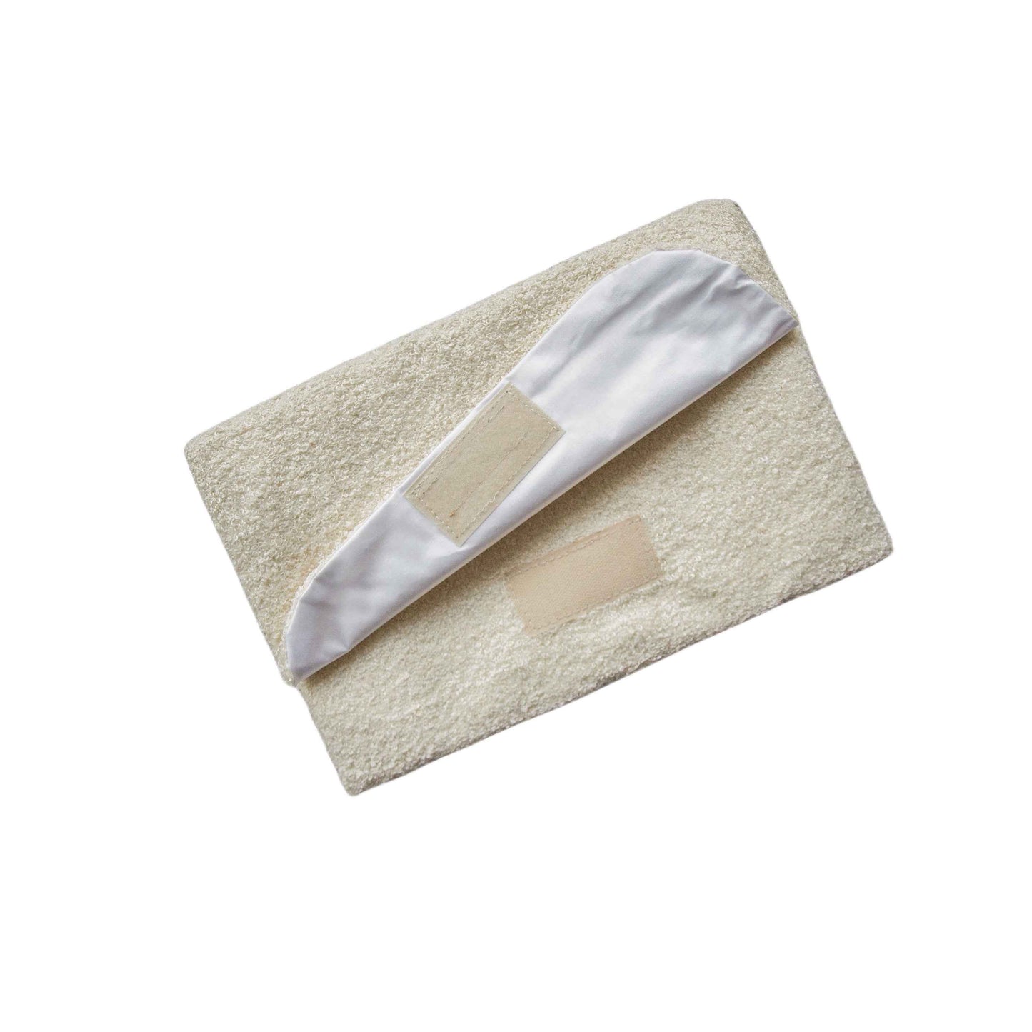 Wickelunterlage Teddystoff Bouclé – praktische Windeltasche für unterwegs