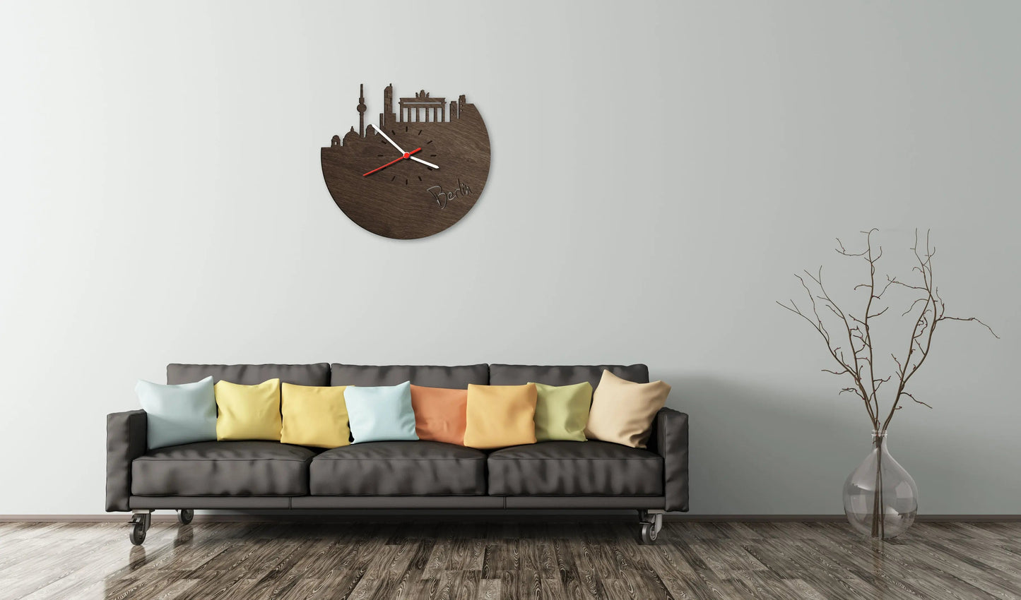 Wanduhr aus Holz Skyline Berlin