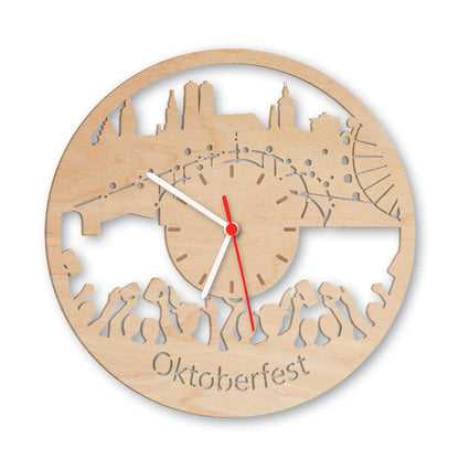 Wanduhr aus Holz Oktoberfest 2017