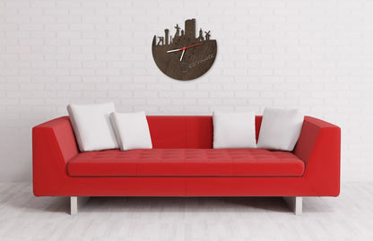 Wanduhr aus Holz Skyline Oberhausen