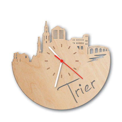 Wanduhr aus Holz Skyline Trier