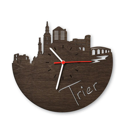 Wanduhr aus Holz Skyline Trier