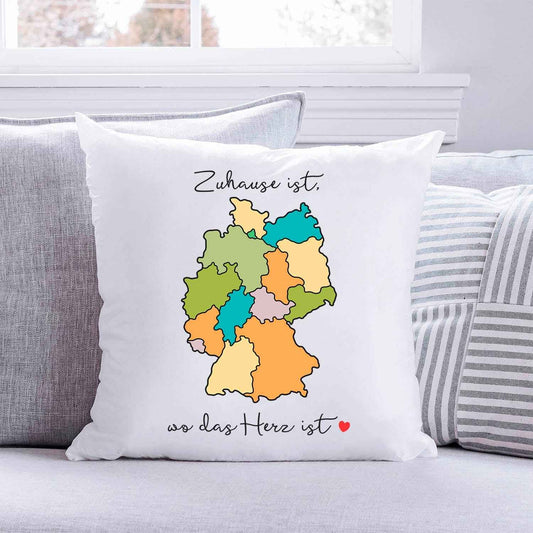 Bedrucktes Kissen mit Spruch Zuhause ist, wo das Herz ist