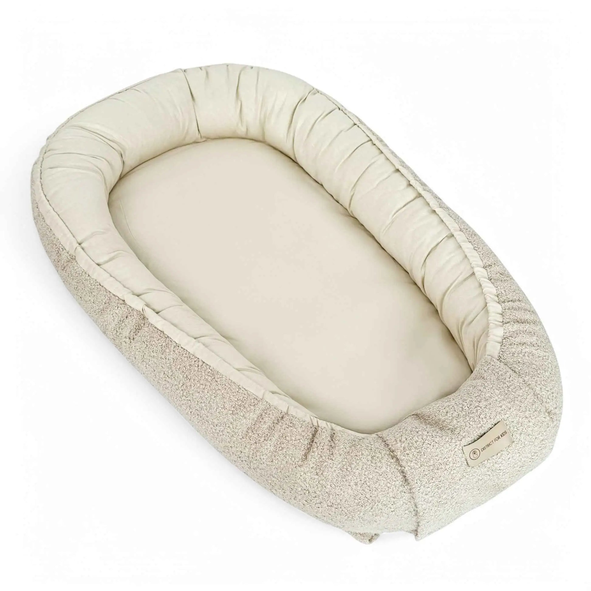 Babynestchen Teddystoff-Boucle – mitwachsender Baby-Kokon