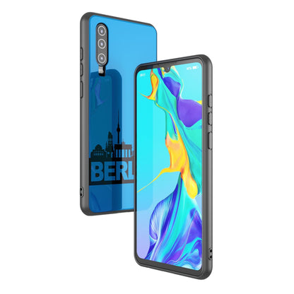 NALIA Hartglas Hülle kompatibel mit Huawei P30, Original Berlin Design Motiv Hardcase aus 9H Tempered Glass & Silikon Bumper, Robuste Handyhülle Cover Case