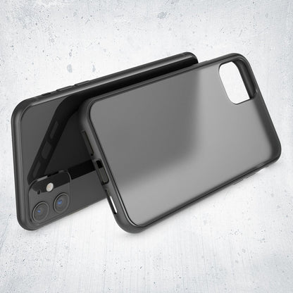 NALIA Matte Hülle für iPhone 11 – Kein Vergilben & Anti-Fingerabdruck – SUMMIT (Semi-Transparent & Schwarzer Rahmen) – Marke aus Berlin