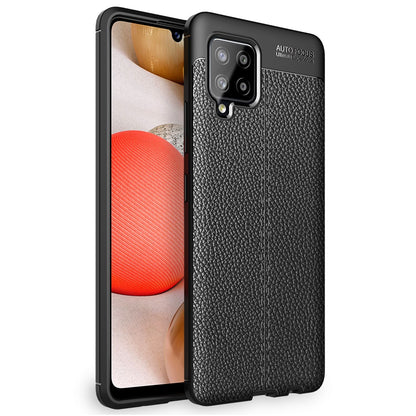NALIA Design Case kompatibel mit Samsung Galaxy A42 5G Hülle, Leder Look Stylische Handyhülle Stoßfeste Silikon Schutzhülle, Slim Phone Backcover Skin Dünne Handy-Tasche Cover Robust - Schwarz