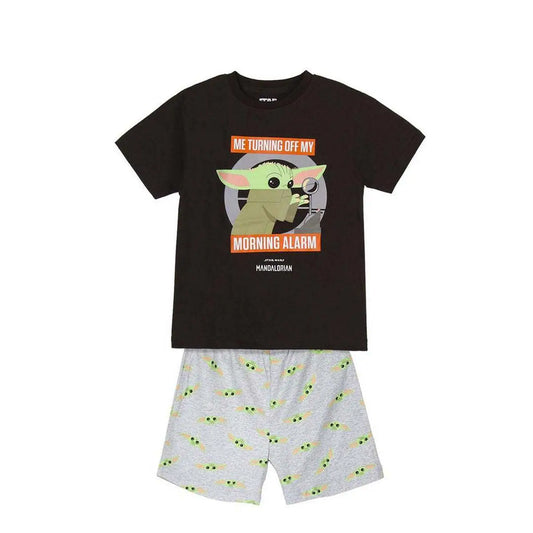 Schwarzes kurzarmshirt mit grünem grogu motiv und orangefarbenem text zum thema alarm ausschalten für kinder